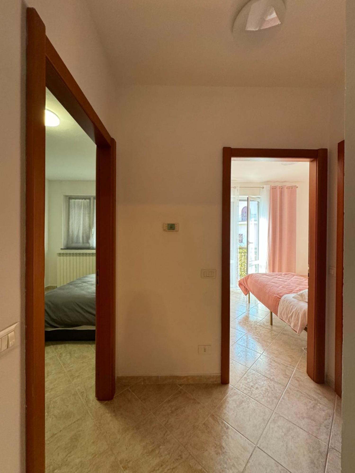 Serravalle Shop&Stay Serravalle Scrivia Bagian luar foto